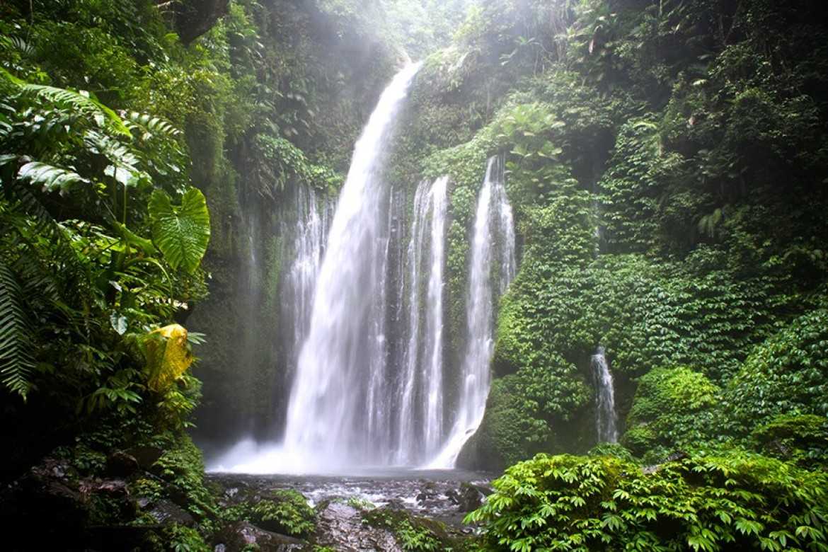 air terjun di lombok barat